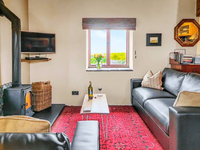 Children-friendly beautiful cottage with garden | Dogs allowed — photo 2