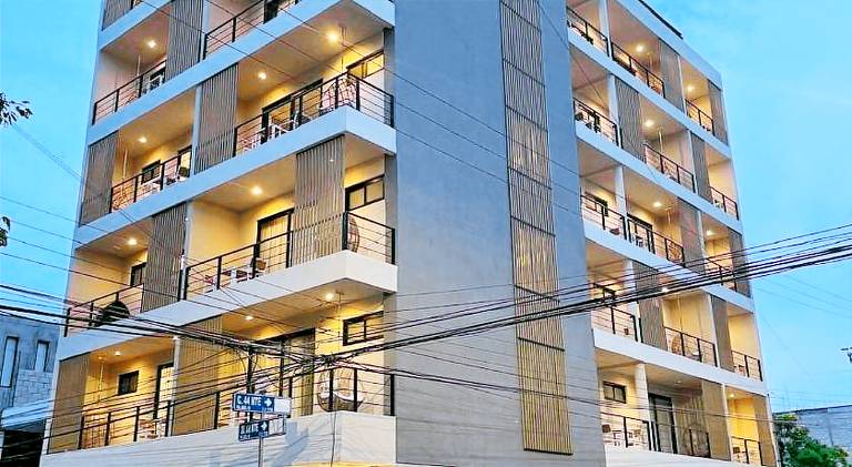 Wonderful serviced apartment with terrace & pool | Dogs allowed — photo 5
