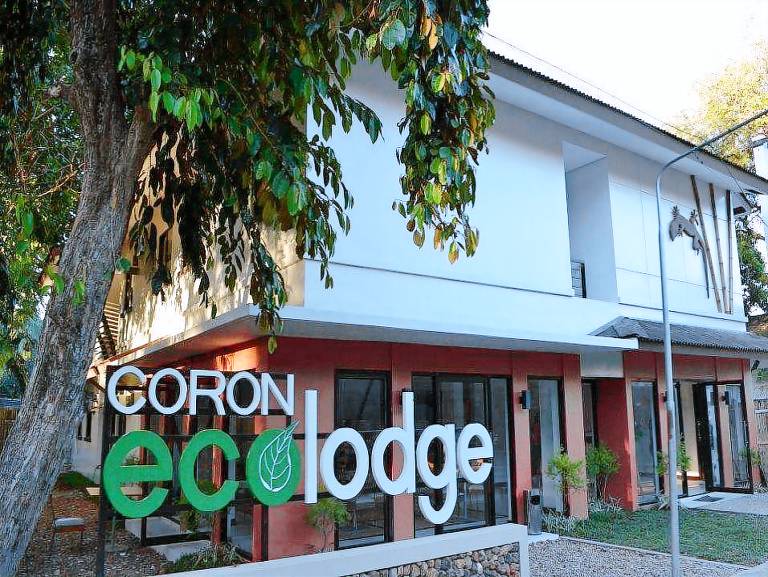 Lodge Coron