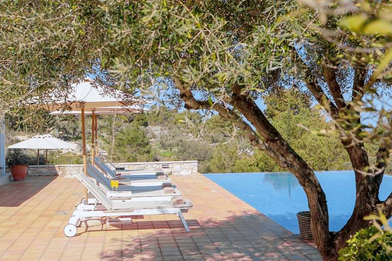 Villa Borsa: Secluded Retreat with Sea Views, Gym and near famous beaches — photo 5