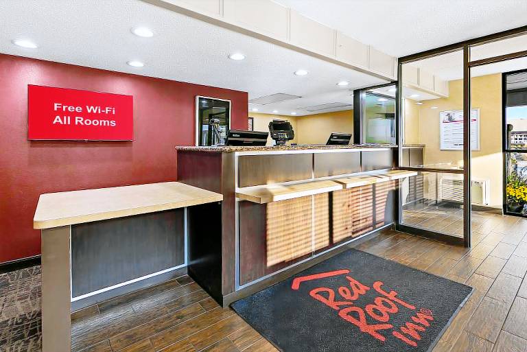 Red Roof Inn Cleveland - Independence — photo 4