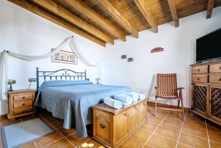 Cozy Country House "La Cuadra de Arona" with Sea View, Pool, Wi-Fi, Garden, Parking — photo 4