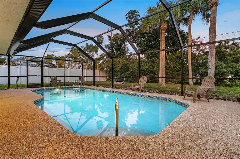 Outdoor Kitchen, Pet-friendly, Pool & Hot tub - Villa Tropical Paradise - Roelens Vacations — photo 4