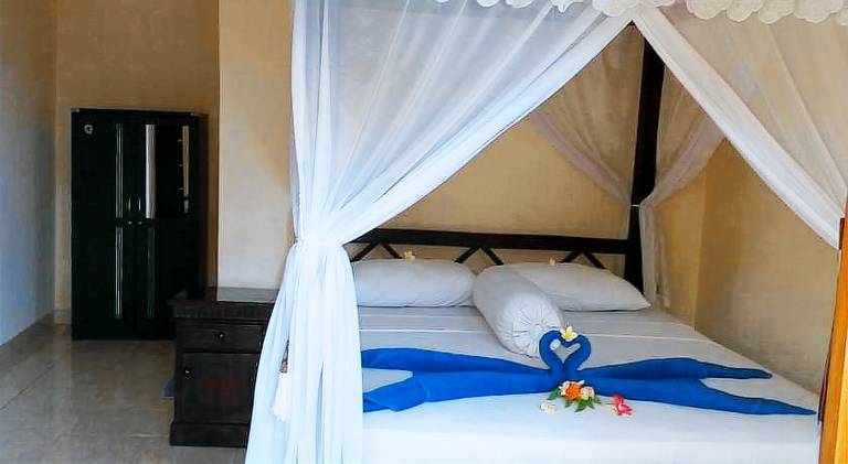 Warung Win Beach & Homestay — photo 2