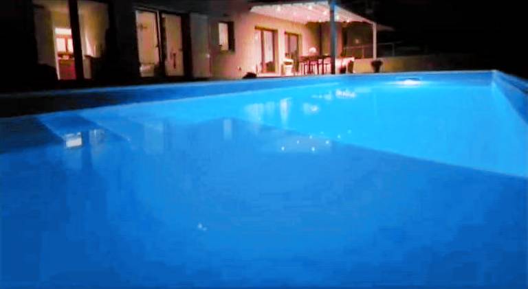Villa with pool in Ameglia