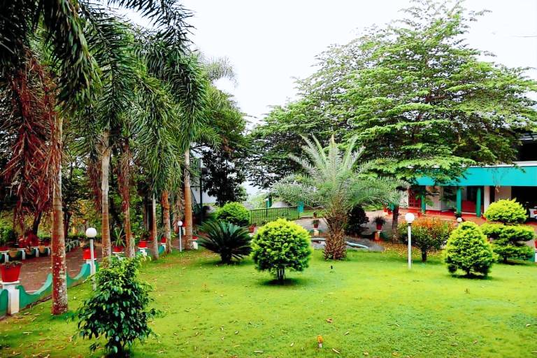 Wayanad cave n pillar resort in Sulthan Bathery