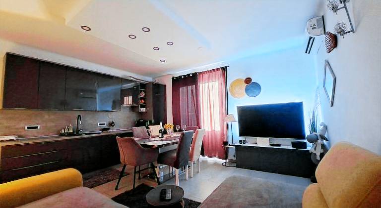 Holiday apartment with 2 rooms for 6 persons — photo 2