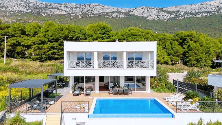 Ferienwohnung  Kaštel Gomilica