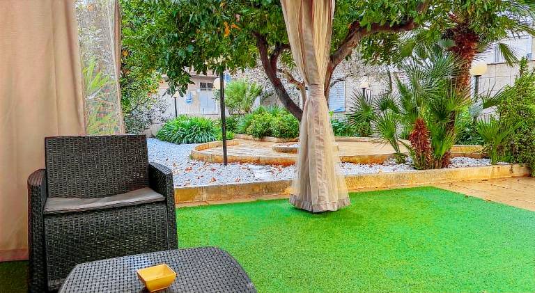 Holiday apartment with hot tub — photo 5