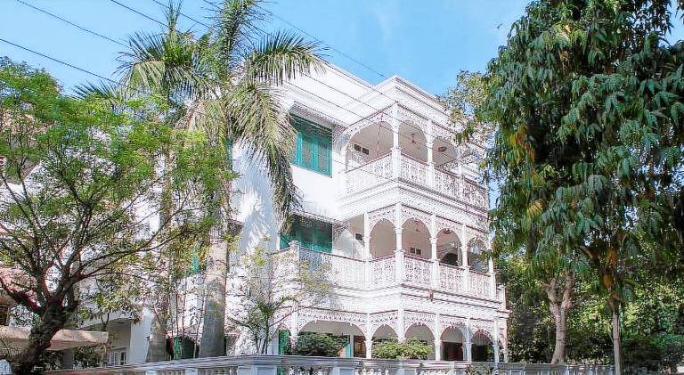 Bed and breakfast  Safdarjung Enclave