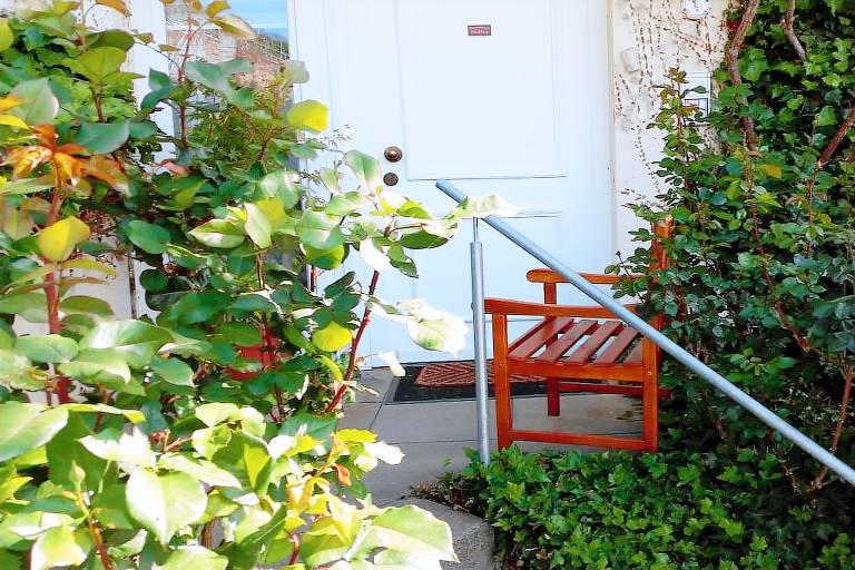 Vacation home with garden, terrace & grill | Pets are welcome — photo 3