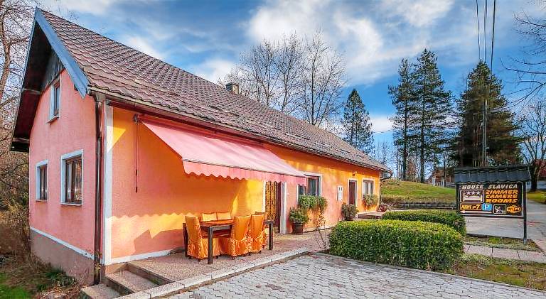 Noćenje s doručkom  Novo Selo Koreničko