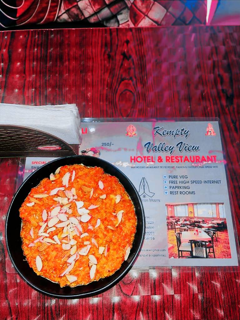 Kempty valley view hotel and restaurant in Mussoorie