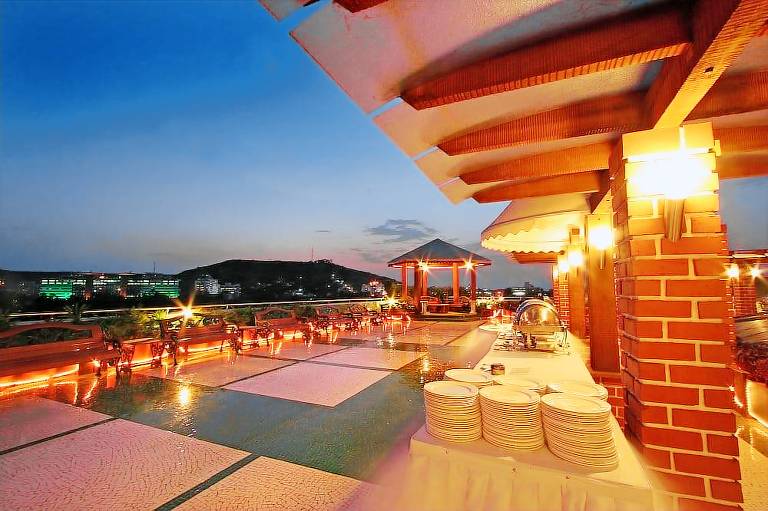 E Square The Fern An Ecotel Hotel Pune
