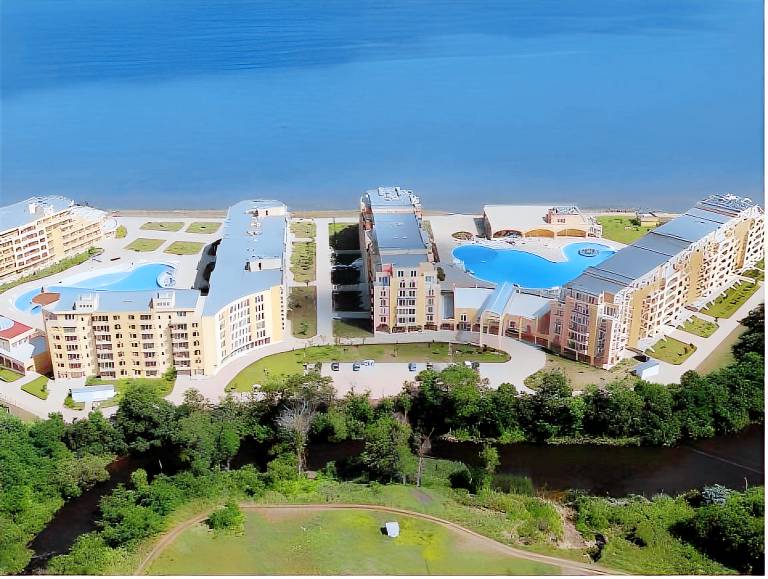 Beautiful holiday apartment with garden & pool | Dogs allowed in Pomorie