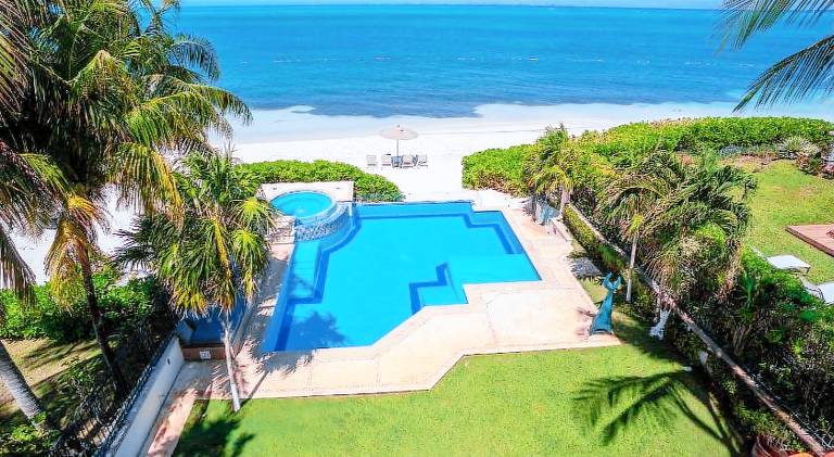 Villa with pool in Cancún