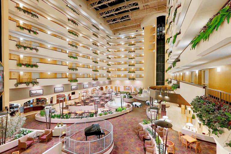 Embassy Suites by Hilton Kansas City International Airport — photo 2
