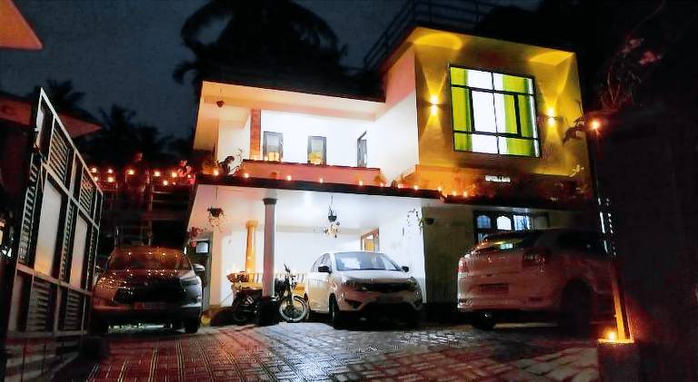 Jayuz Homestay & Foodies