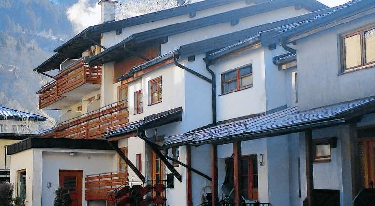 Child-friendly spacious serviced apartment with yard, sauna & terrace | Pets are welcome — photo 4