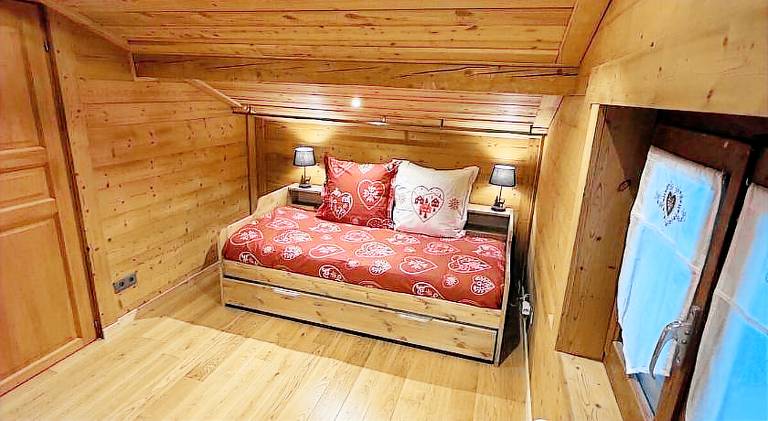 Chalet | Pets are welcome — photo 5
