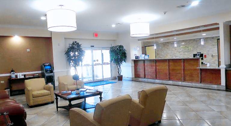 Baymont by Wyndham Pearsall — photo 5