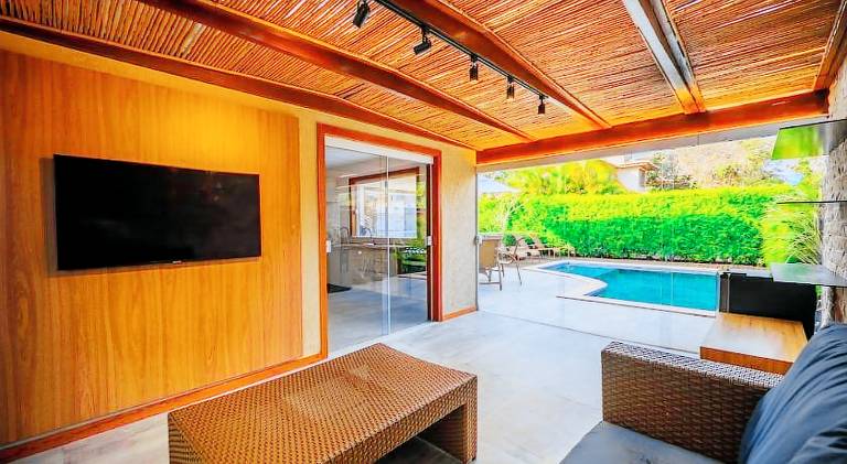 Wonderful vacation home with pool | Close to the beach | Pets are welcome — photo 2