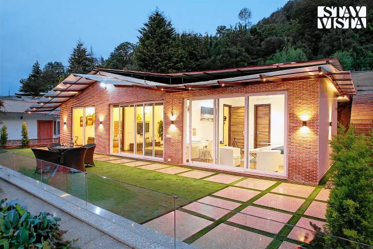 Villa with yard | Pets are welcome in Bhimtal