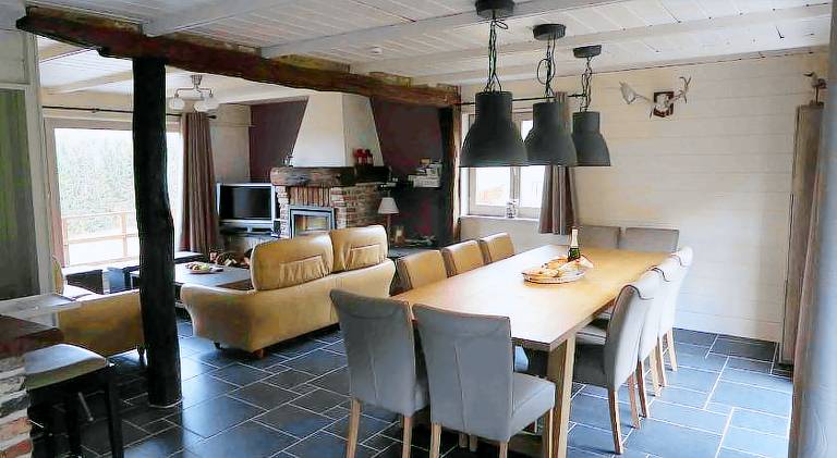 Ample chalet | Pets are welcome — photo 3