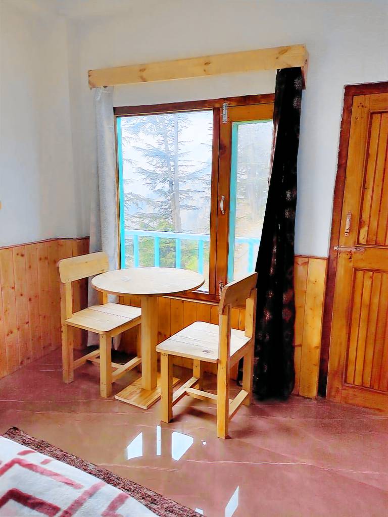 Beautiful vacation home with garden | Pet-friendly — photo 3
