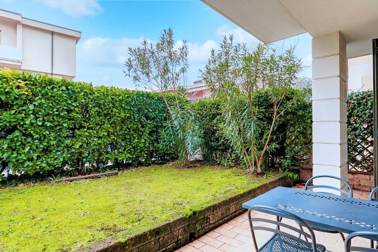 Rental apartment with pool, garden & patio | Nature view | Pets allowed — photo 3