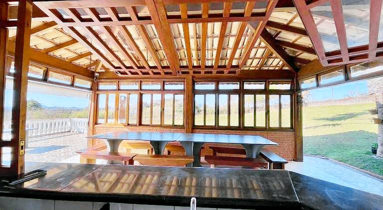 Vacation home with pool | Pet-friendly — photo 3