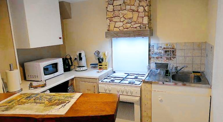 Apartment with barbeque, terrace & private pool — photo 5