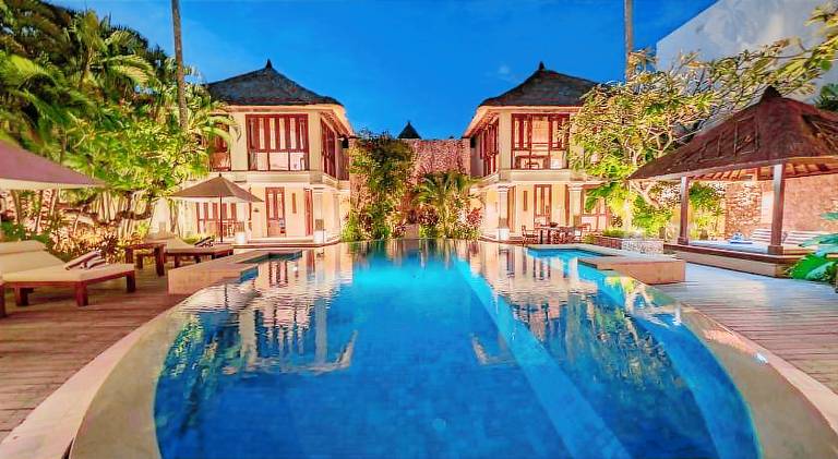 Villa with pool in Kuta