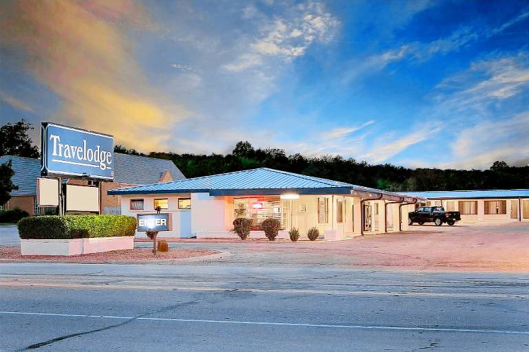 Travelodge by Wyndham Ozona — photo 4
