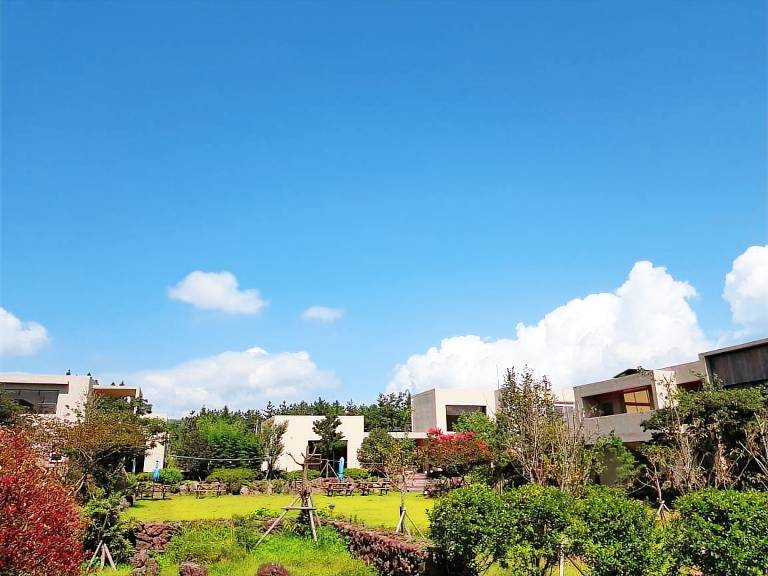 Jaeju Sanlok2 Pension