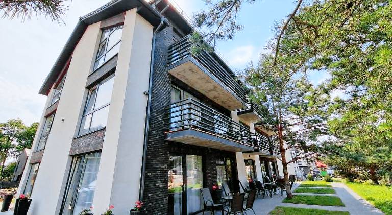 Serviced apartment with barbeque & terrace — photo 2