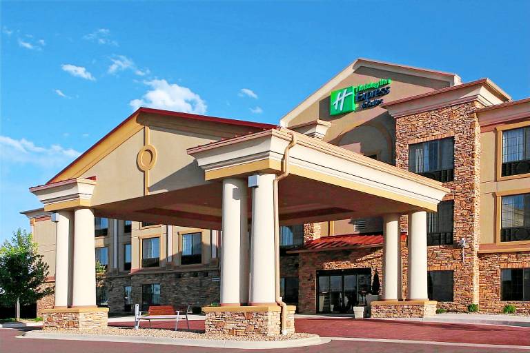 Holiday Inn Express Hotel & Suites Longmont By IHG in Longmont, CO