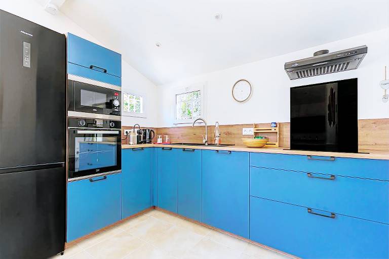 Fully Renovated Holiday Home with All Comforts - Conciergerieland — photo 4