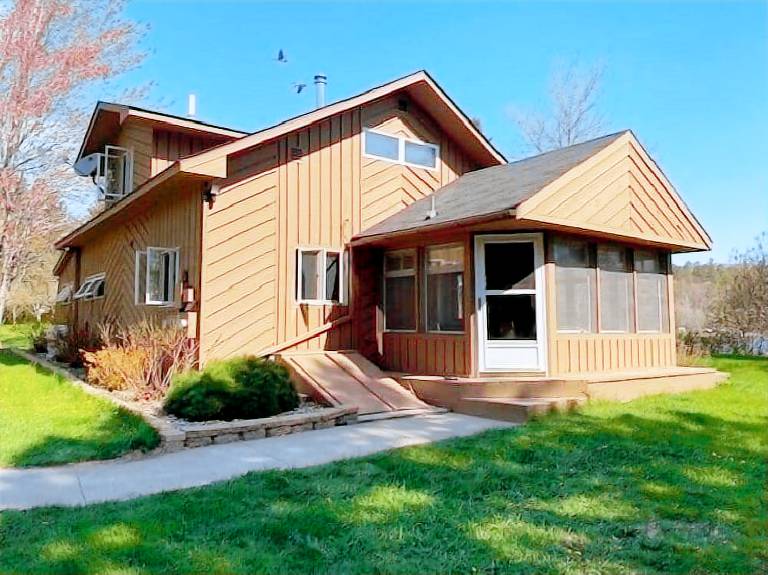 Cabin  Fond du Lac