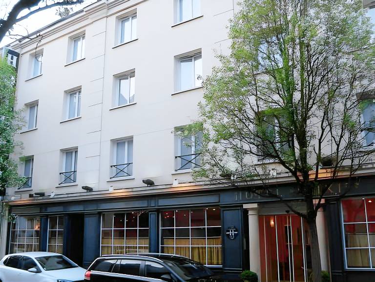 Hotel Montbriand Antony - Ancien Alixia in Massy