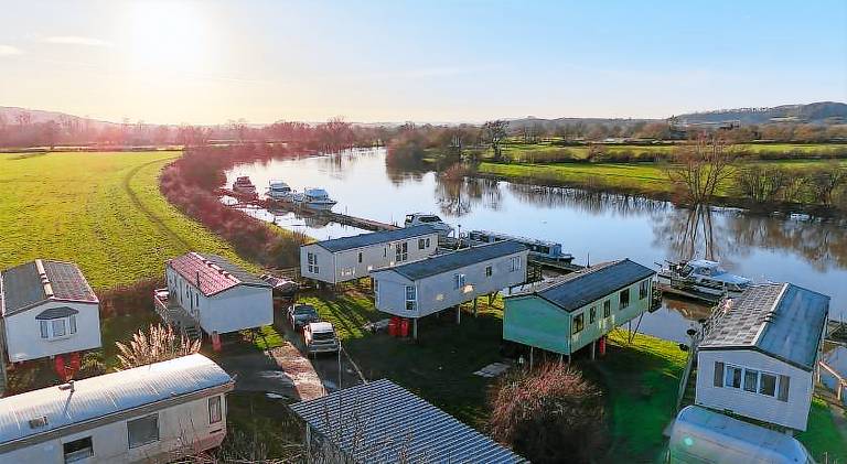 House | Pet-friendly in Tewkesbury