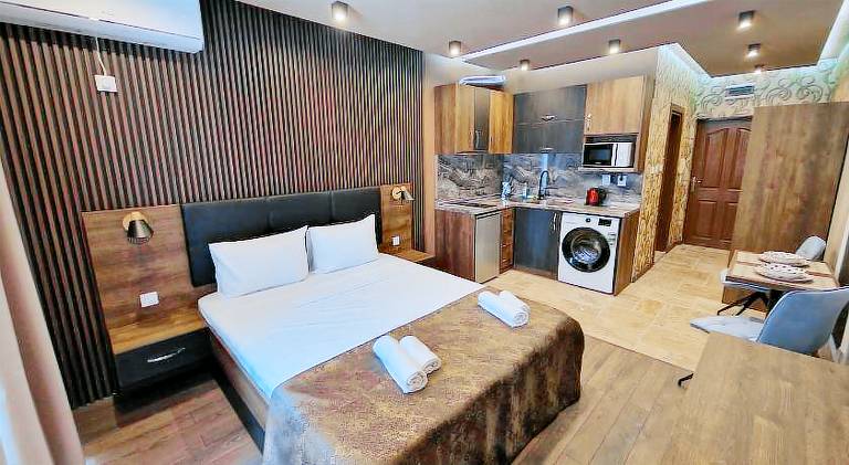 Rental apartment with pool in Sveti Vlas