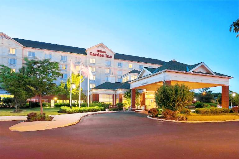 Hilton Garden Inn Edison/Raritan Center in Edison, NJ