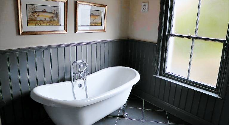 Higher Buck Inn — photo 2