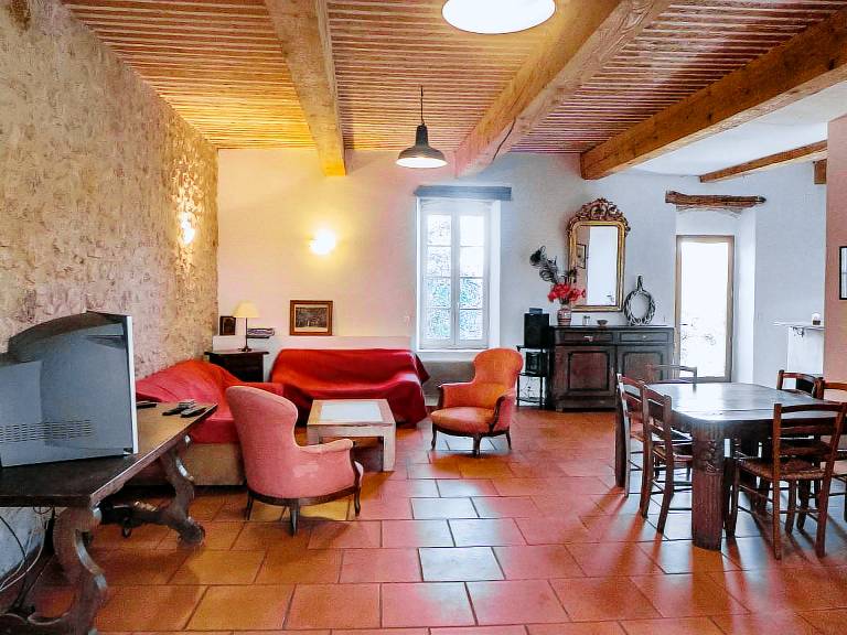 House with terrace, pool & yard | Pets allowed — photo 4