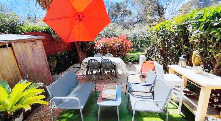 Holiday apartment with pool, patio & yard | Good for workation | Pets allowed — photo 3