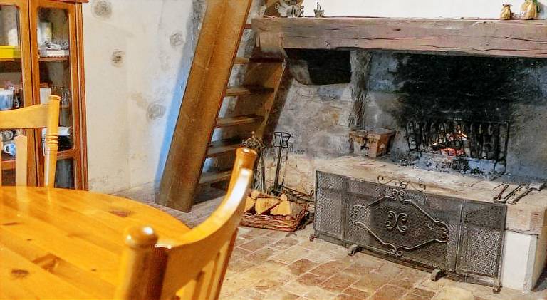 Chalet with barbeque, garden & terrace | Pets are welcome — photo 3