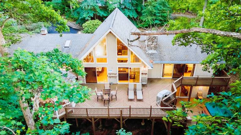House Weaverville