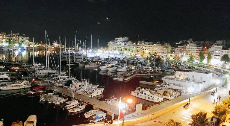 ATHENS RIVIERA SEA VIEW APARTMENT — photo 3