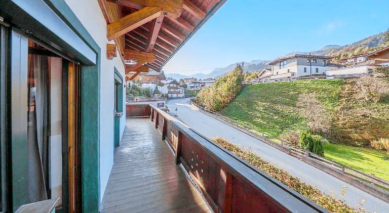 Beautiful apartment with garden & patio | Dogs allowed — photo 3